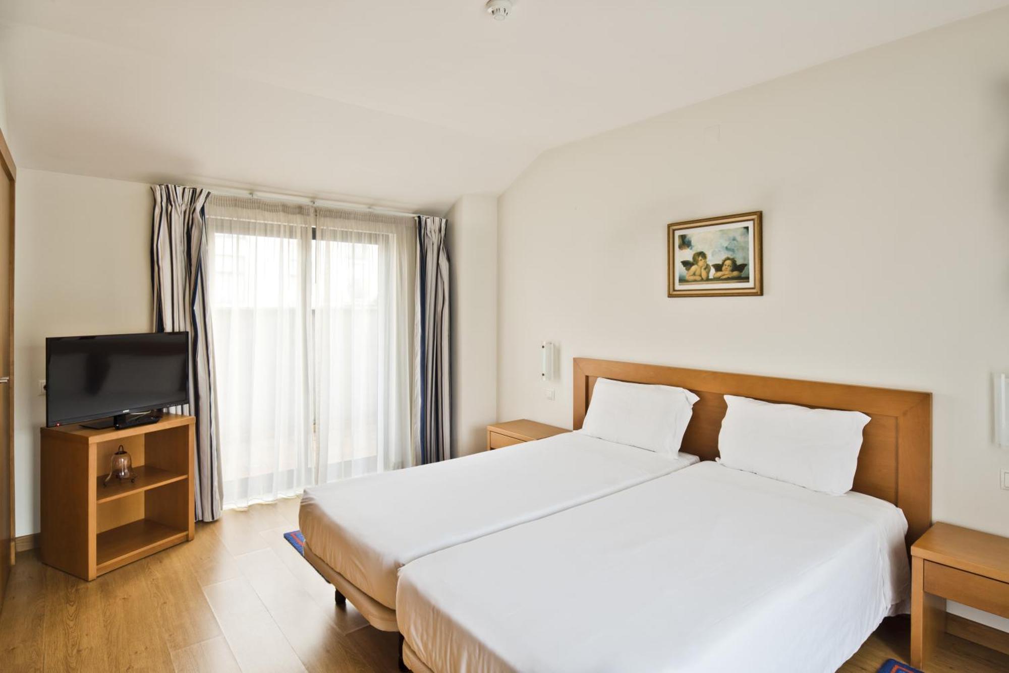 Lam Hotel Estarreja Luaran gambar