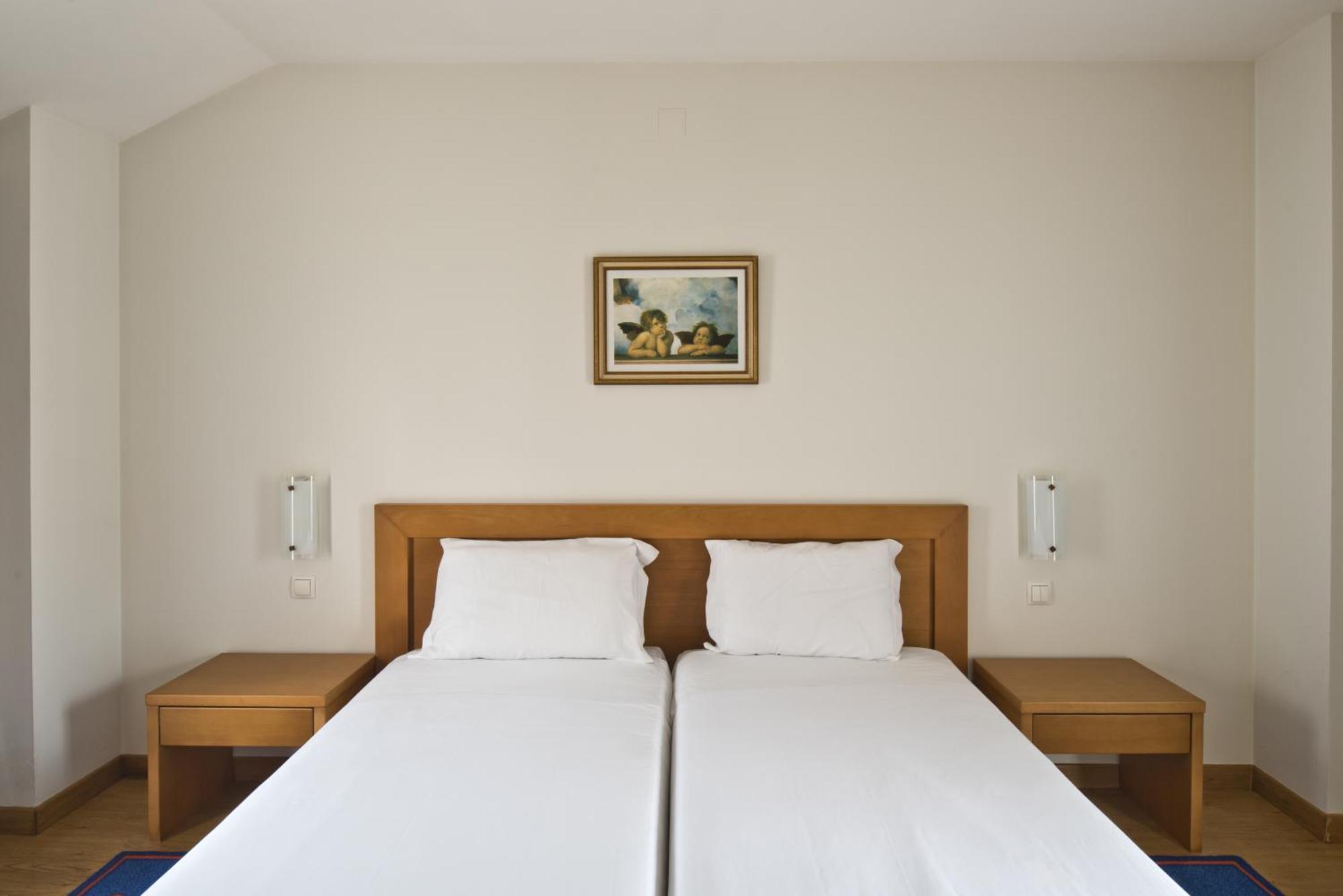 Lam Hotel Estarreja Luaran gambar