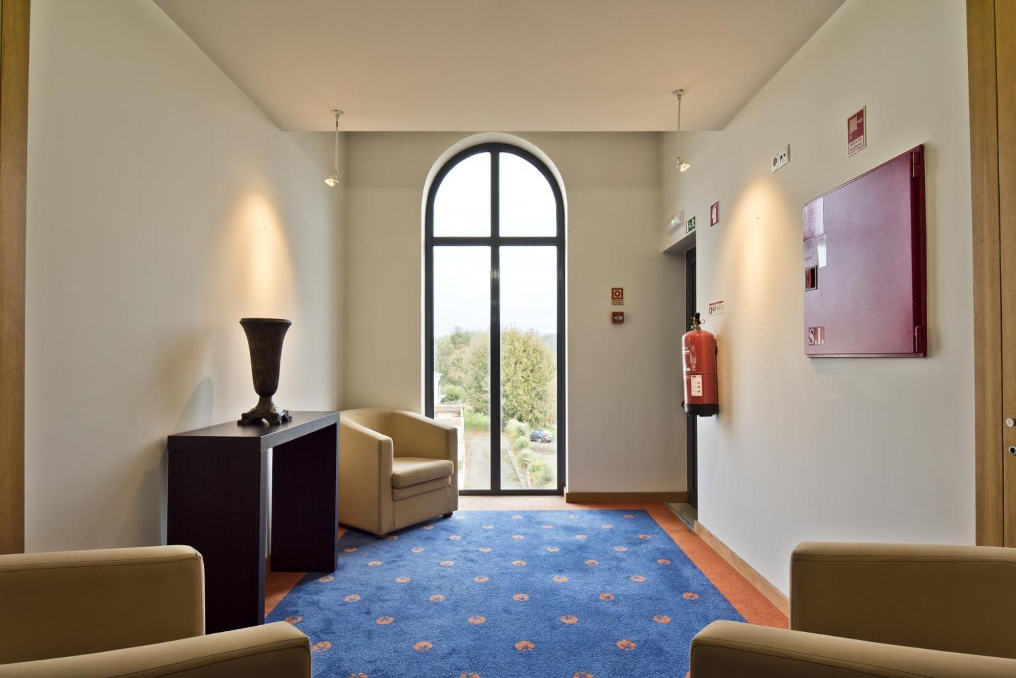Lam Hotel Estarreja Luaran gambar